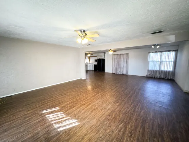 Photo 4 — 733 E 13th Street, Littlefield, TX 79339