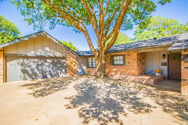 Photo 4 — 3507 66th Drive, Lubbock, TX 79413