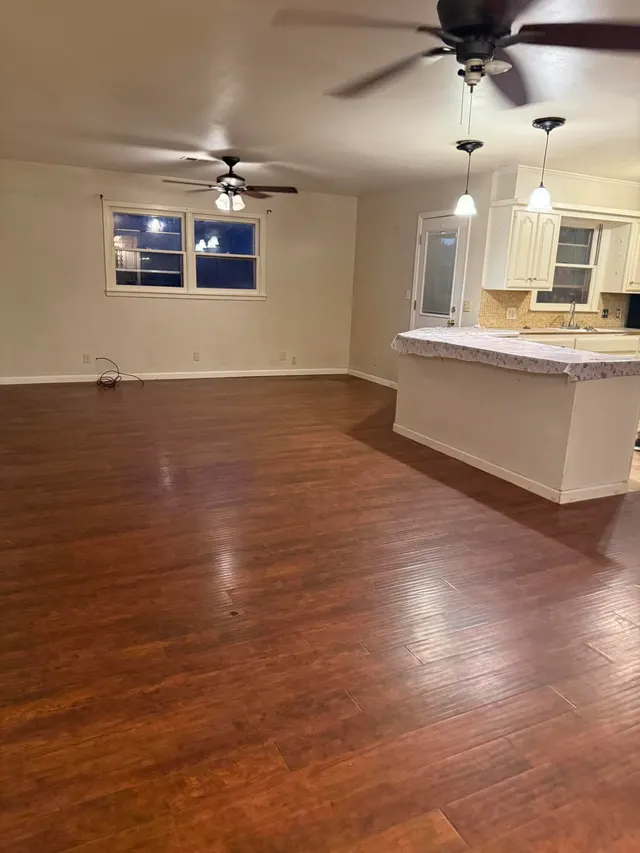 Photo 4 — 1600 W Lynn Street, Slaton, TX 79364