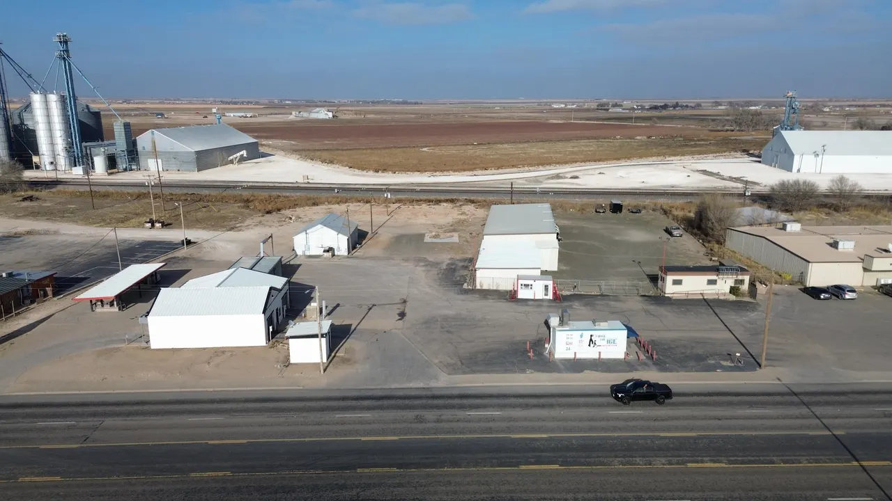 Photo 35 — 1408 W American Boulevard, Muleshoe, TX 79347