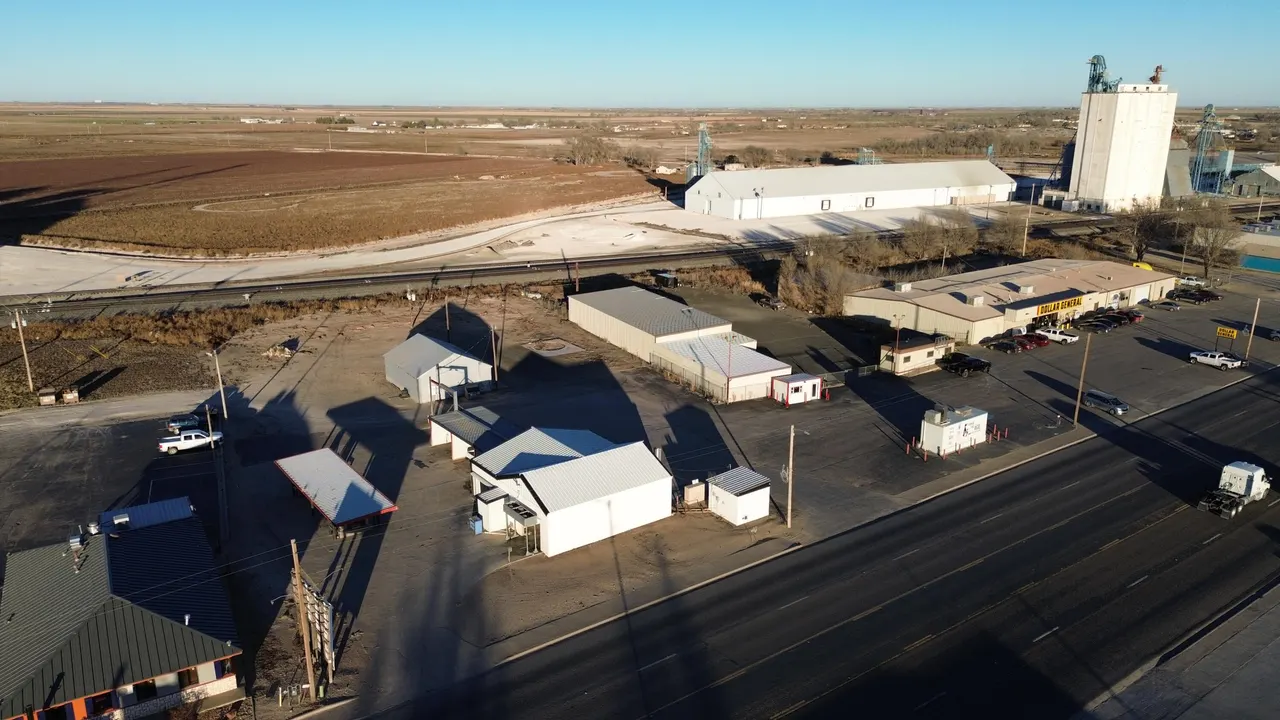 Photo 41 — 1408 W American Boulevard, Muleshoe, TX 79347