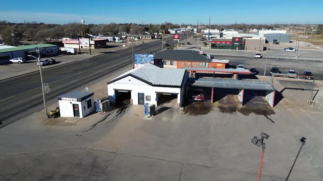 Front exterior — 1408 W American Boulevard, Muleshoe, TX 79347