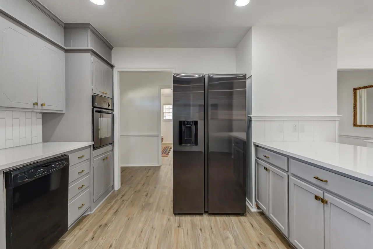 Photo 9 — 3023 66th Street, Lubbock, TX 79413