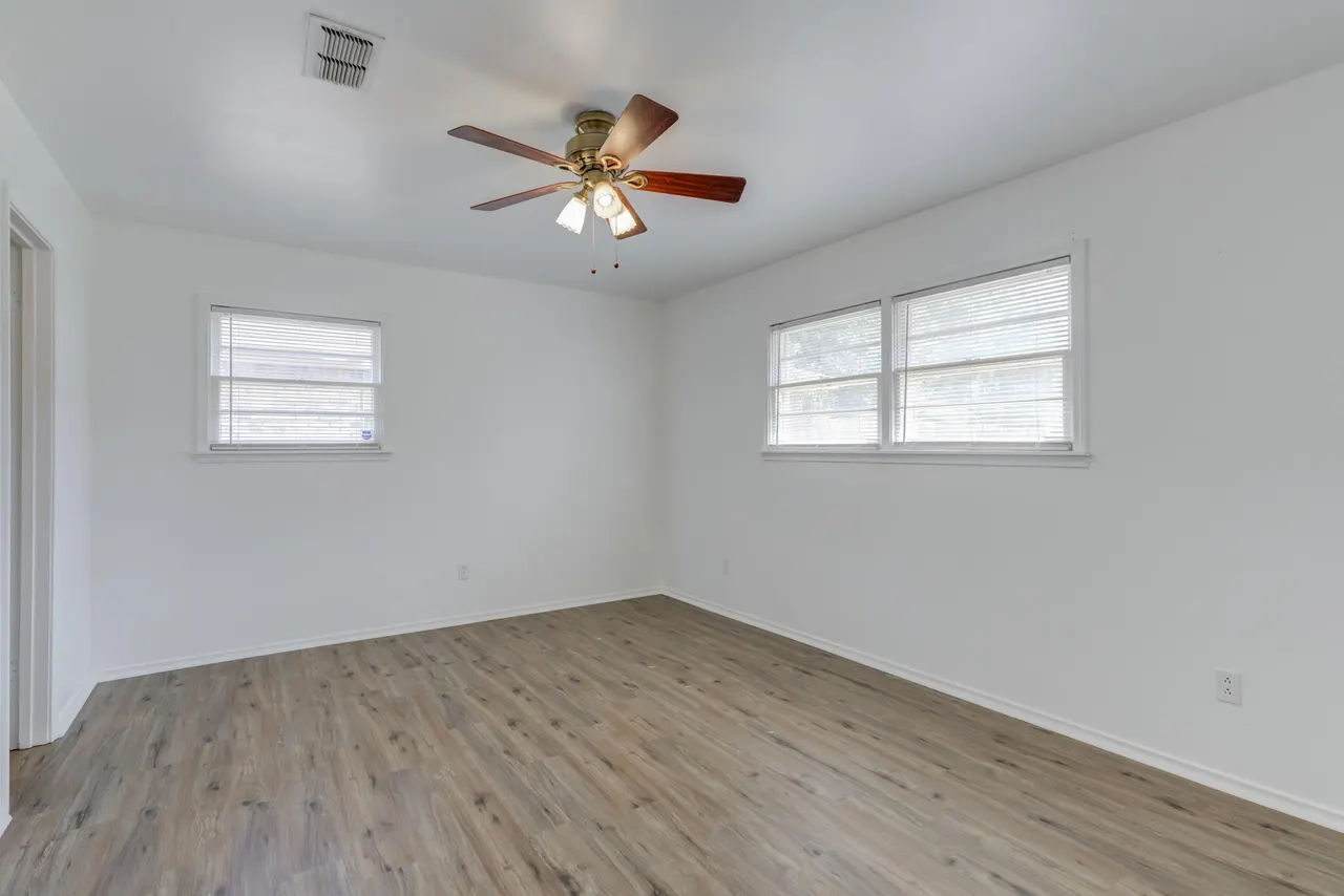 Photo 32 — 3023 66th Street, Lubbock, TX 79413