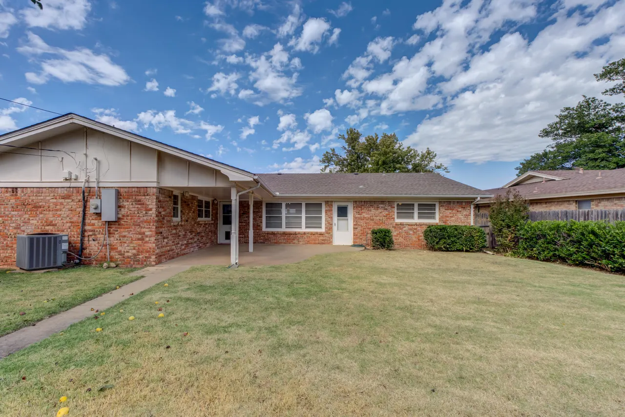 Photo 39 — 3023 66th Street, Lubbock, TX 79413