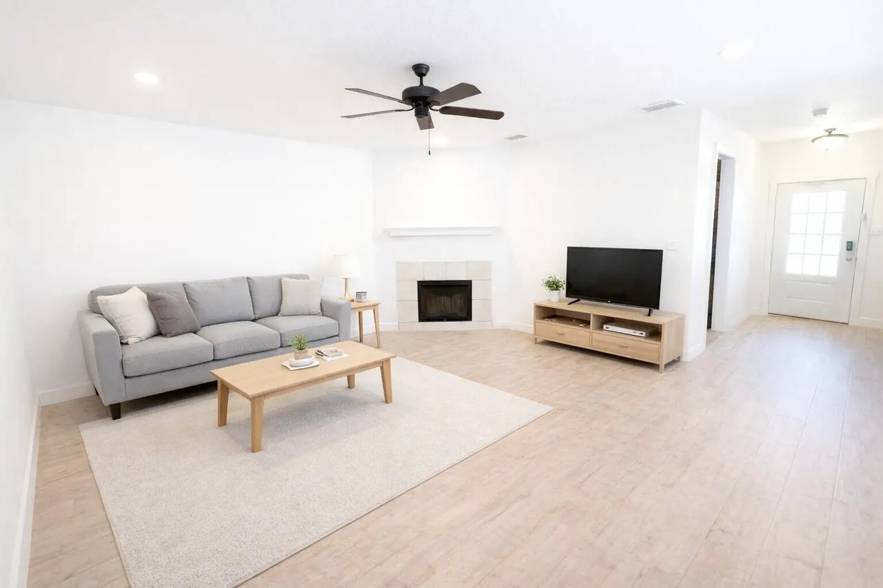 Photo 3 — 2107 9th Street, Lubbock, TX 79401