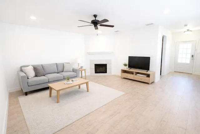 Photo 3 — 2107 9th Street, Lubbock, TX 79401