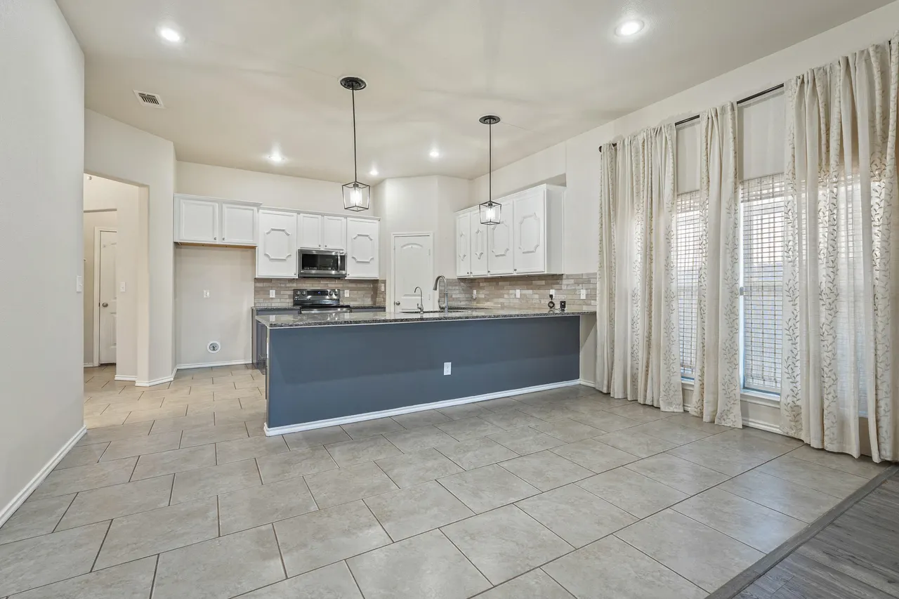 Photo 4 — 3507 Saratoga Avenue, Lubbock, TX 79407