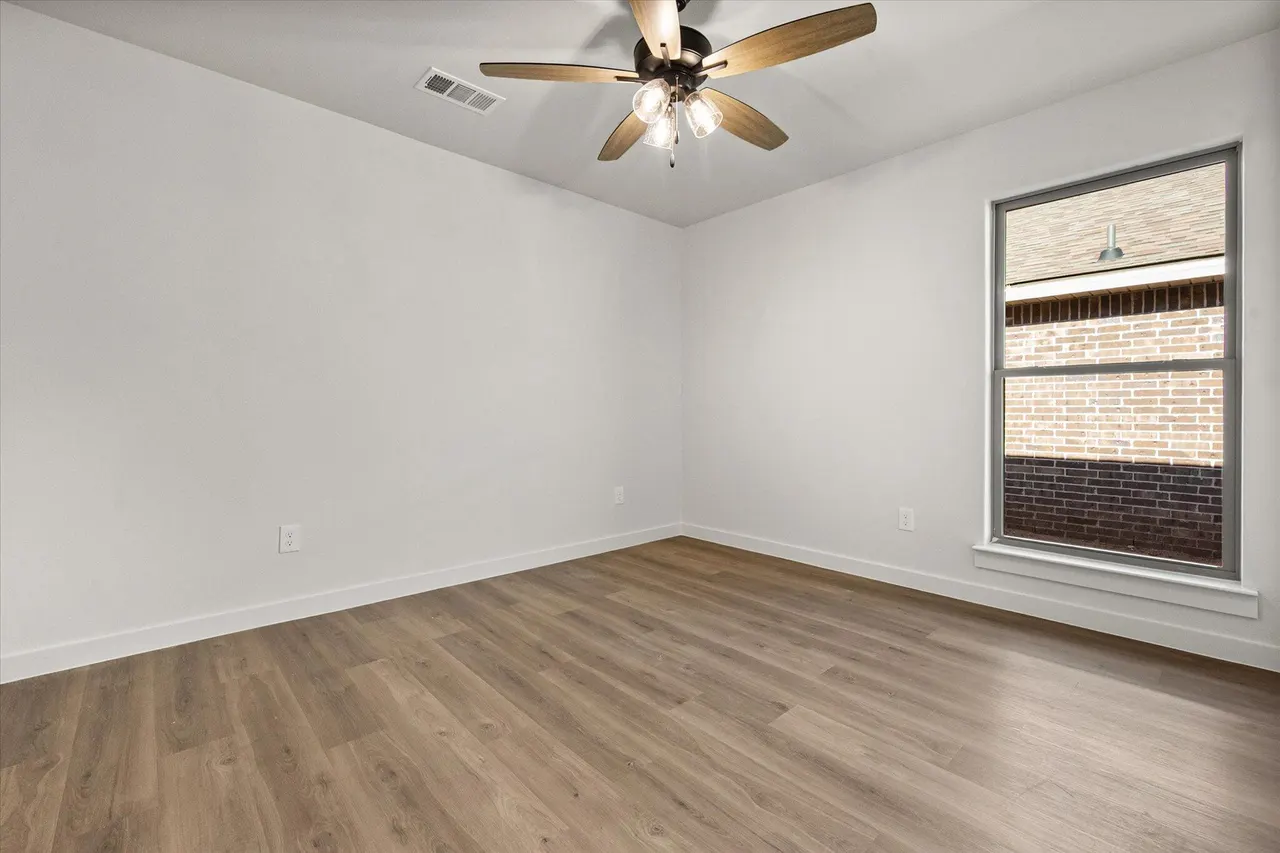 Photo 17 — 2403 Aberdeen Avenue, Wolfforth, TX 79382
