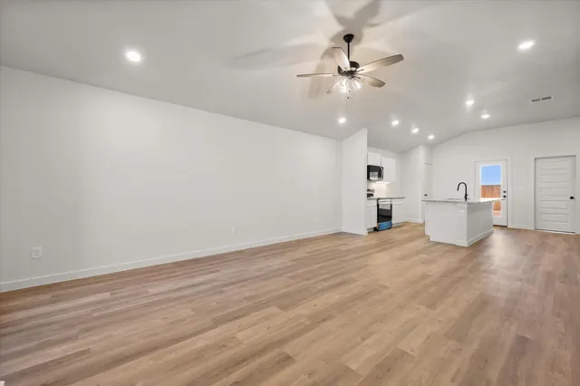 Photo 3 — 2404 Aberdeen Avenue, Wolfforth, TX 79382