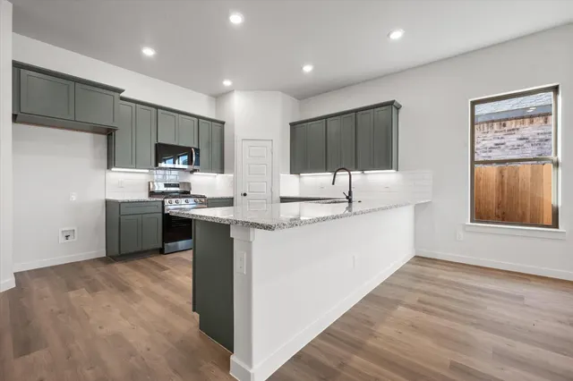 Photo 6 — 604 E 22nd Street, Wolfforth, TX 79382