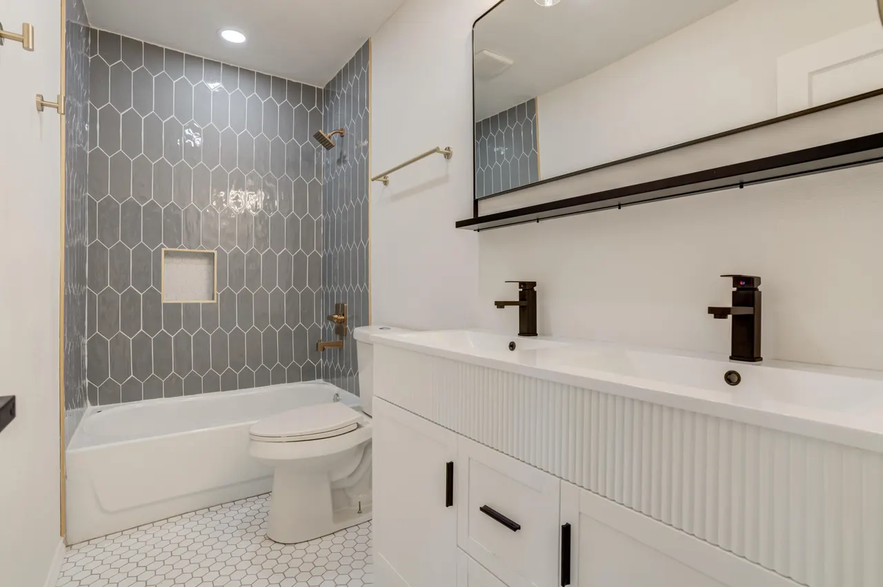 Photo 18 — 2618 31st Street, Lubbock, TX 79410