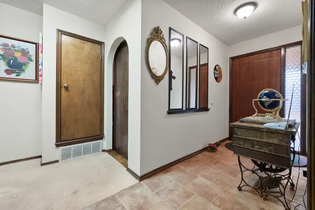 Photo 6 — 4610 63rd Street, Lubbock, TX 79414