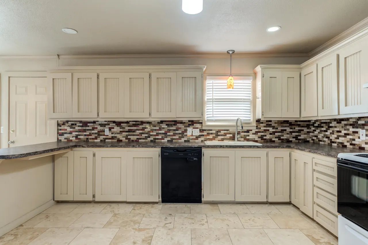 Photo 7 — 3517 47th Street, Lubbock, TX 79413