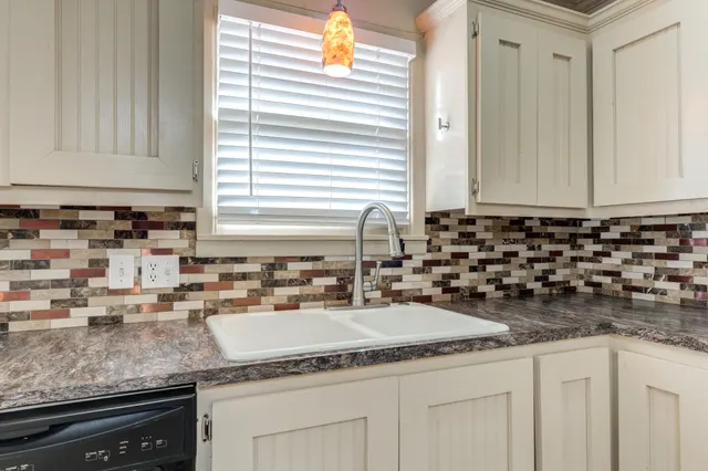 Photo 8 — 3517 47th Street, Lubbock, TX 79413