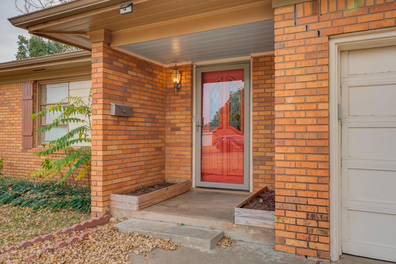Photo 4 — 3517 47th Street, Lubbock, TX 79413