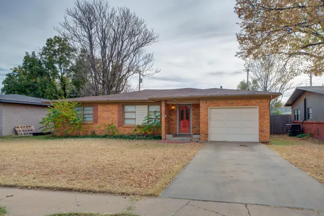 Photo 2 — 3517 47th Street, Lubbock, TX 79413