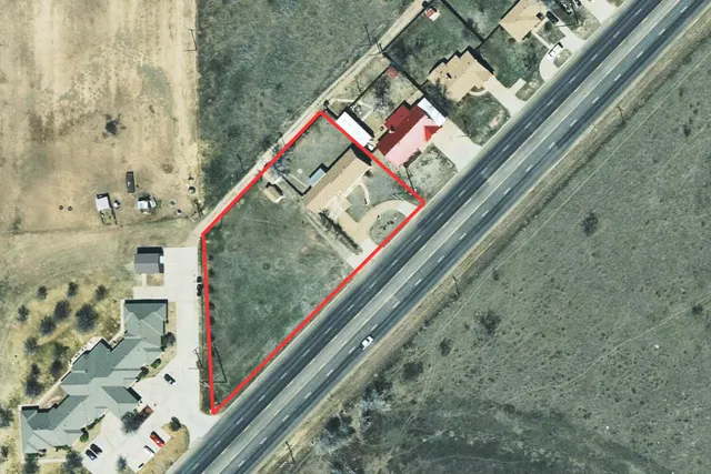 Photo 2 — 1228 S Ralls Highway, Floydada, TX 79235