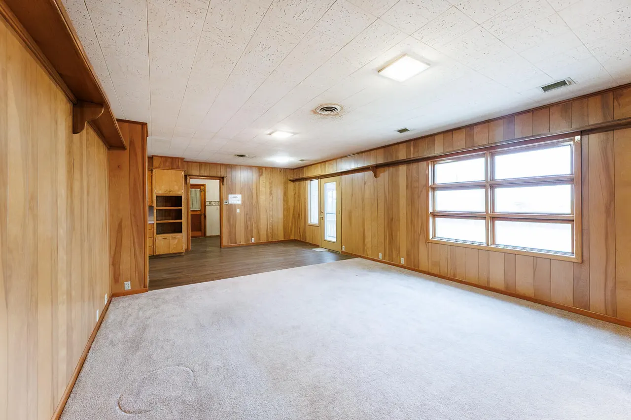 Photo 10 — 1228 S Ralls Highway, Floydada, TX 79235