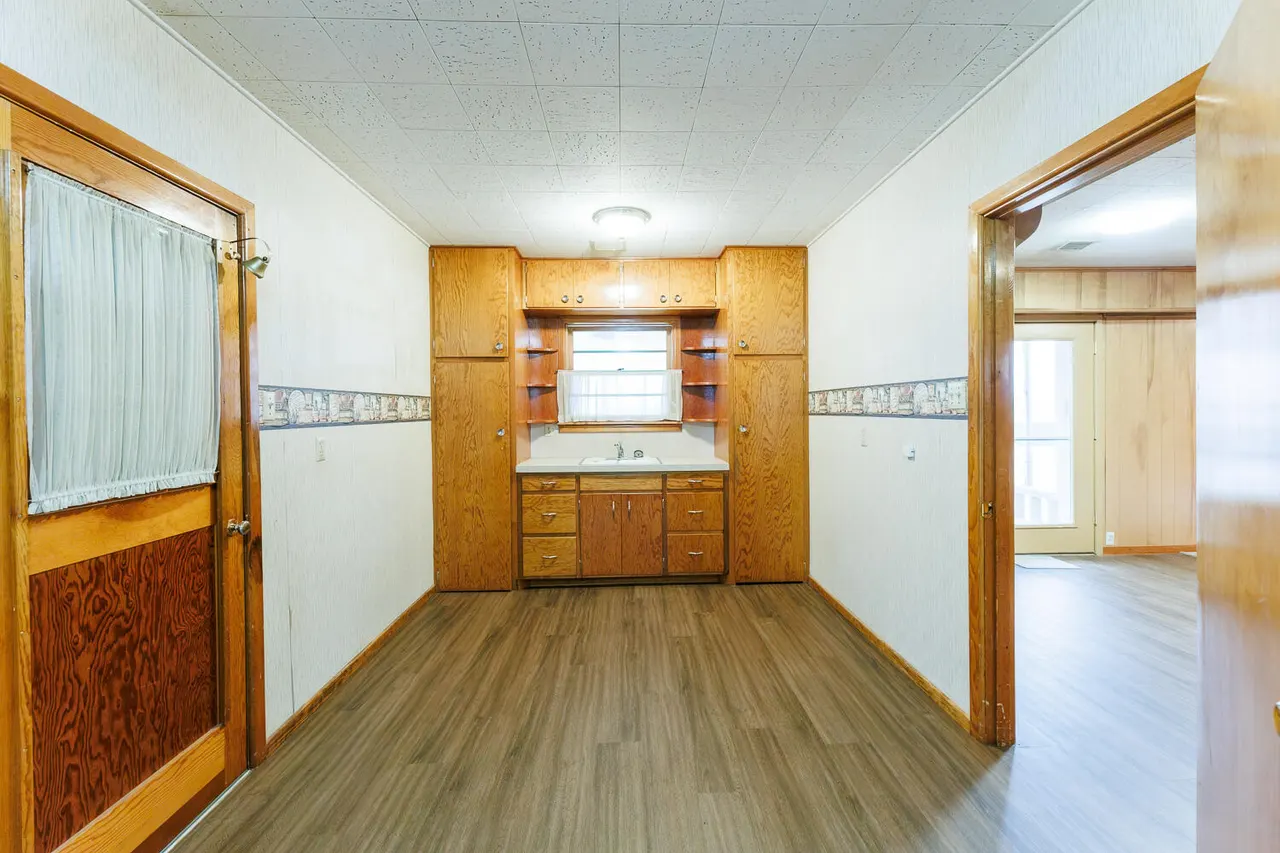 Photo 32 — 1228 S Ralls Highway, Floydada, TX 79235