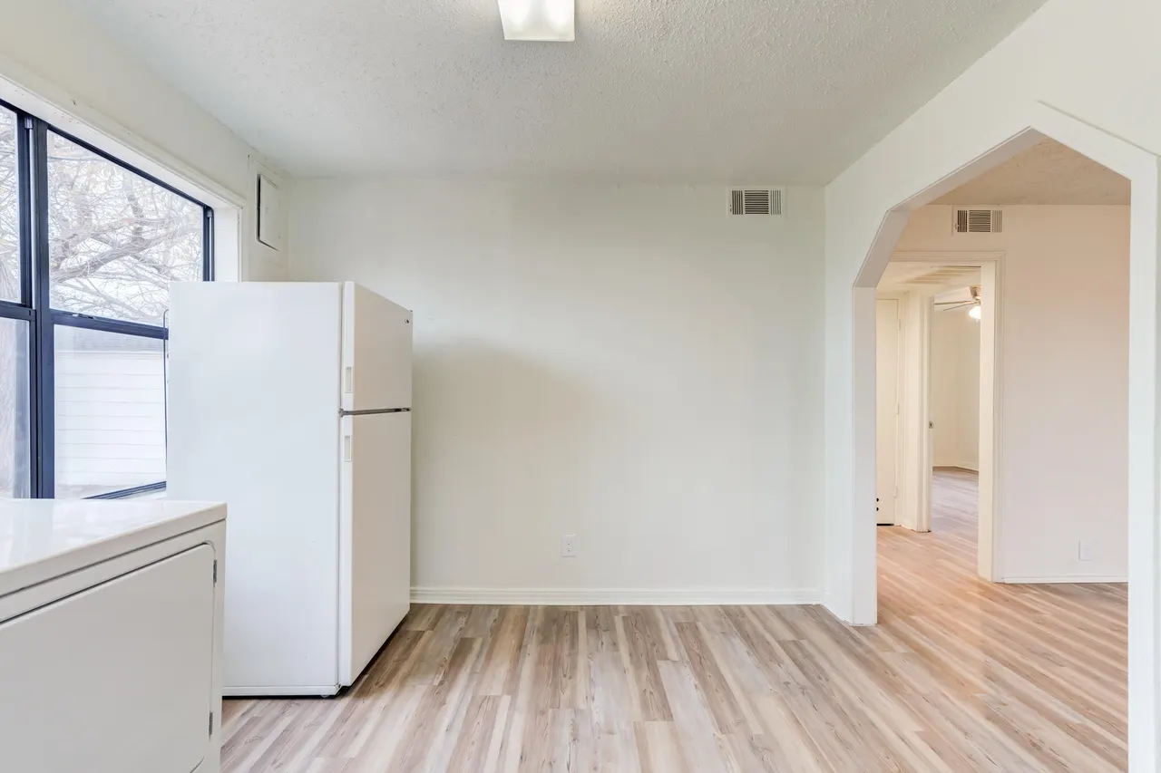 Photo 13 — 3318 36th Street, Lubbock, TX 79413