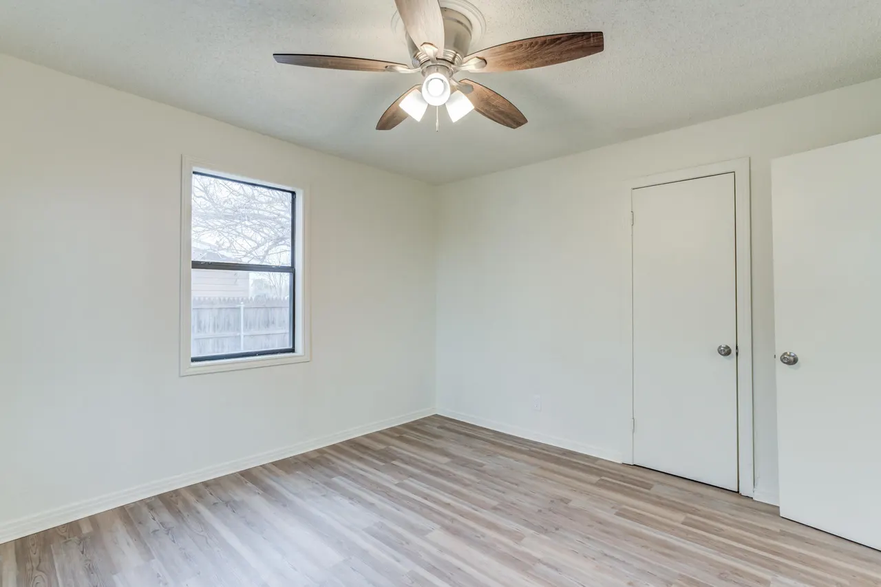 Photo 17 — 3318 36th Street, Lubbock, TX 79413