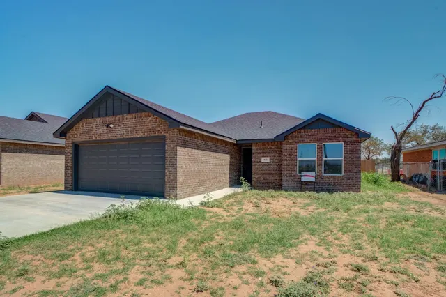 Photo 2 — 930 E Municipal Drive, Lubbock, TX 79403