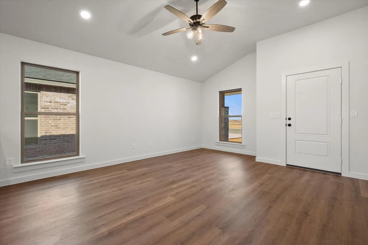 Photo 6 — 1305 N Chicago Avenue, Lubbock, TX 79416