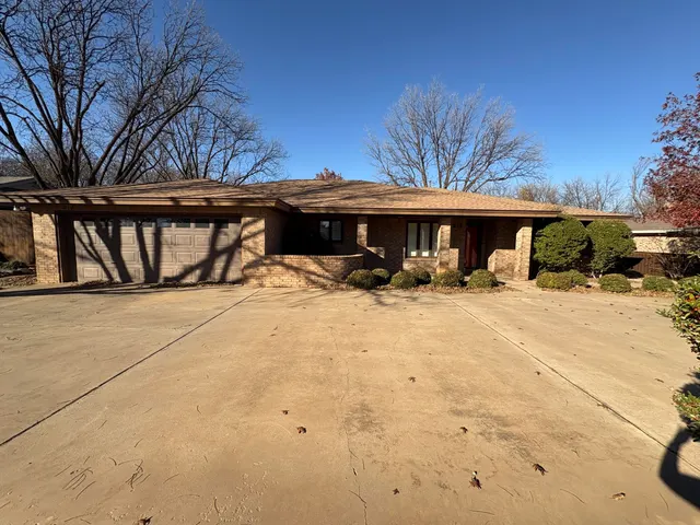 Front exterior — 2216 S 3rd Street, Lamesa, TX 79331