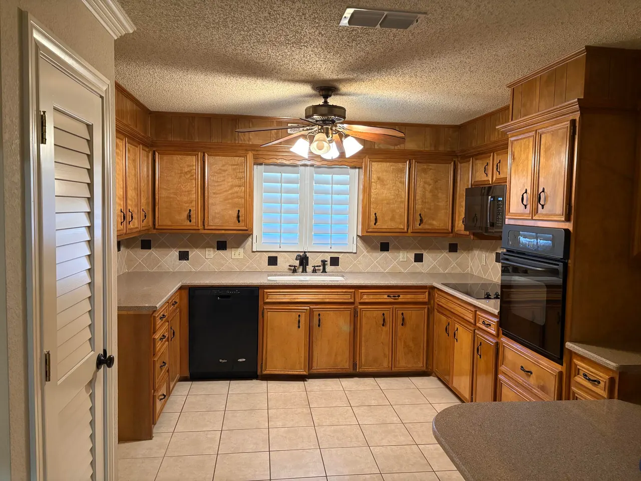 Photo 10 — 2216 S 3rd Street, Lamesa, TX 79331