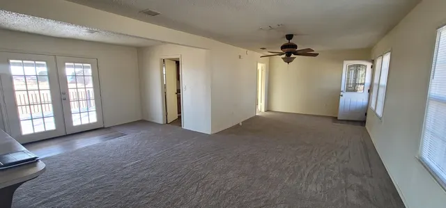 Photo 4 — 5711 County Road 5850, Lubbock, TX 79415