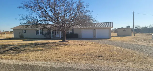 Photo 2 — 5711 County Road 5850, Lubbock, TX 79415