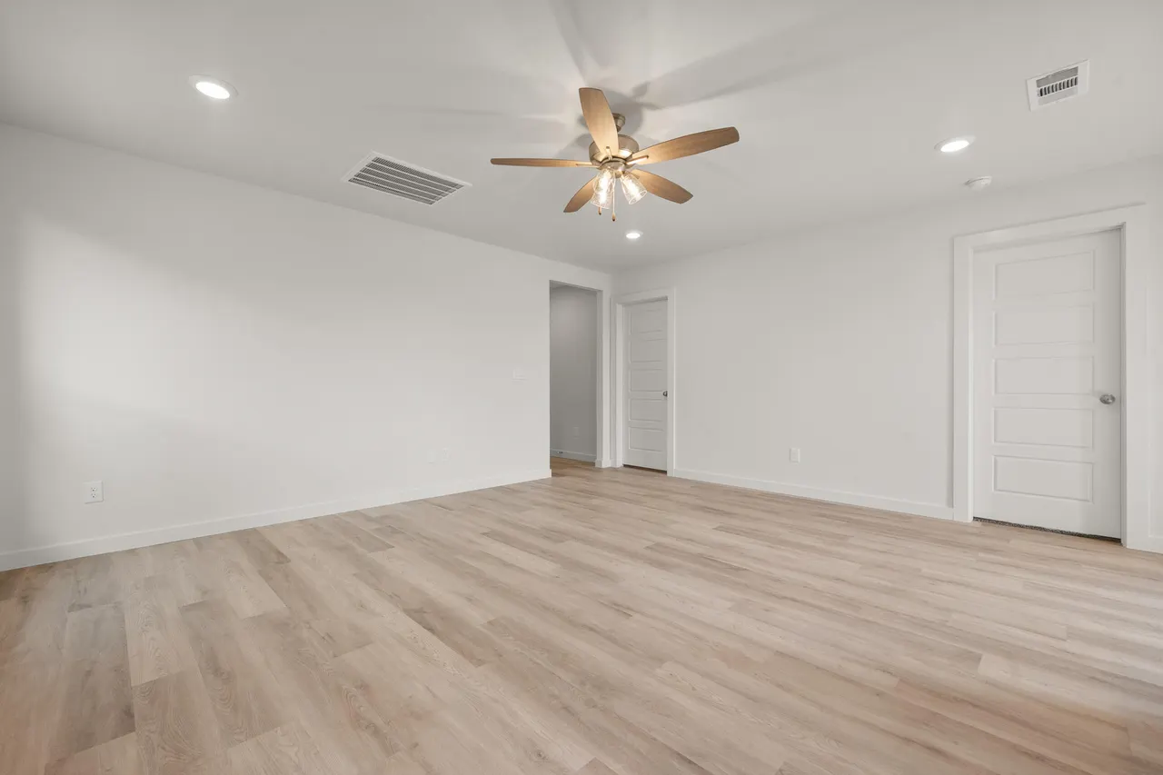 Photo 12 — 8311 24th Street, Lubbock, TX 79407