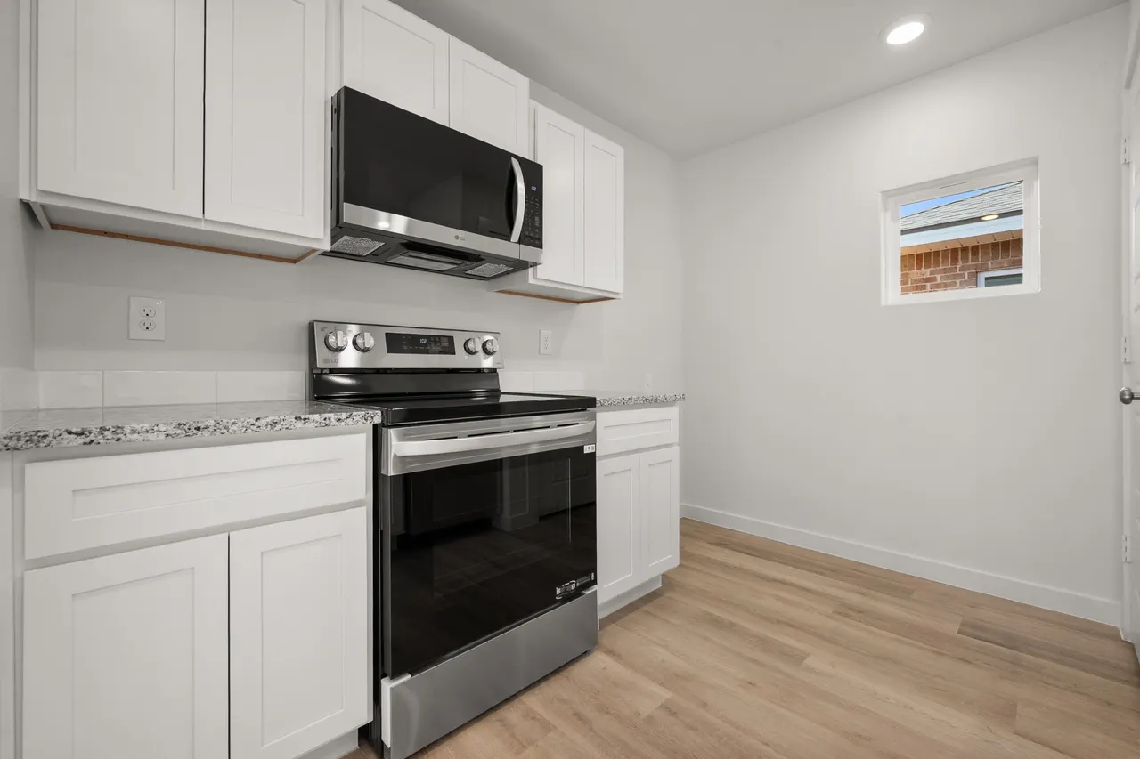 Photo 18 — 8311 24th Street, Lubbock, TX 79407