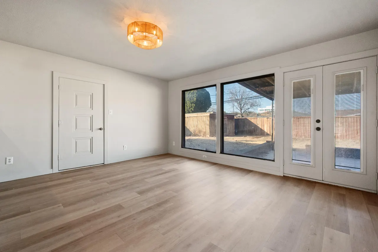 Photo 13 — 2504 53rd Street, Lubbock, TX 79413