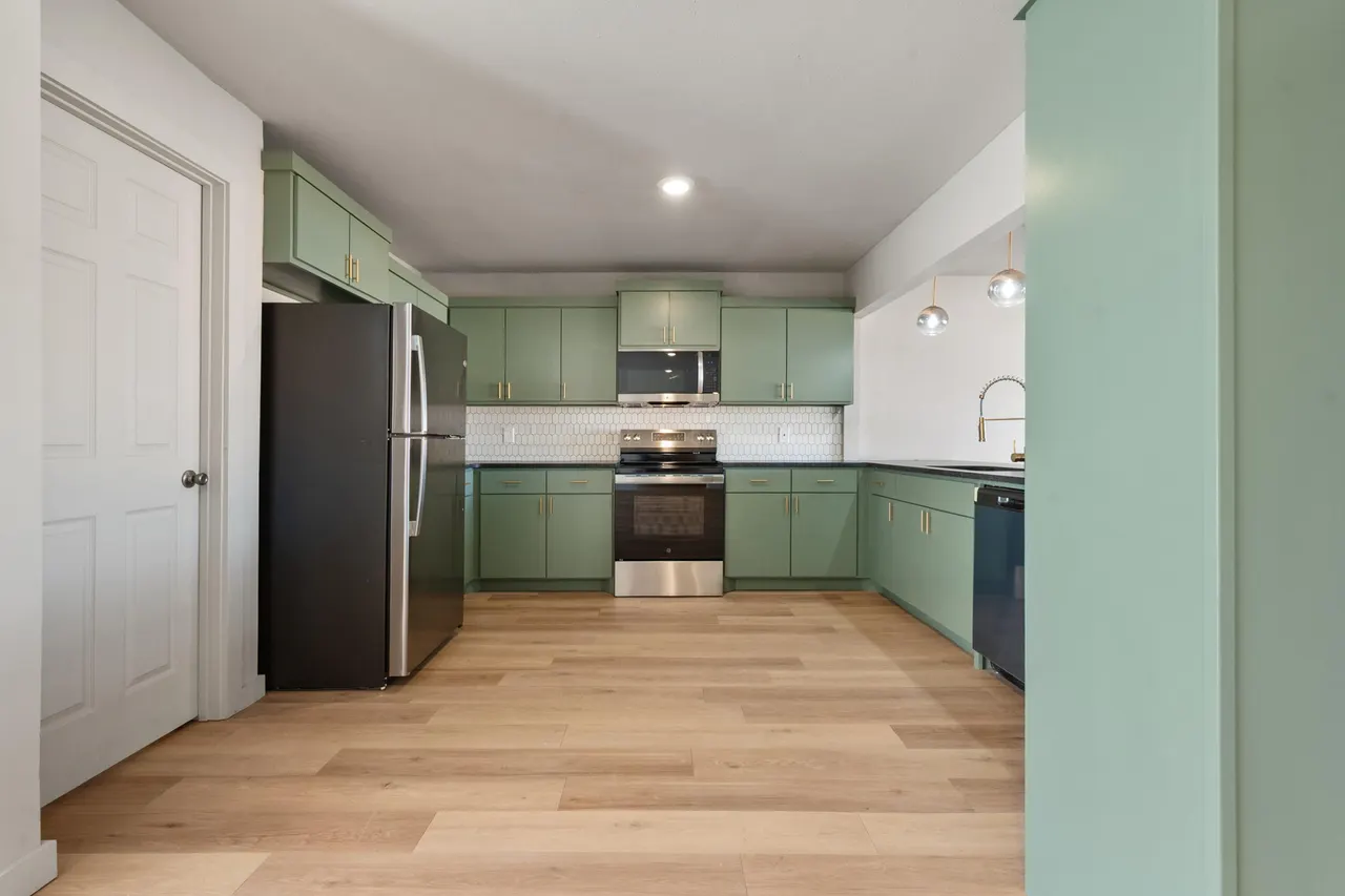 Photo 9 — 2504 53rd Street, Lubbock, TX 79413
