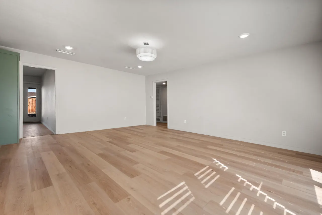 Photo 3 — 2504 53rd Street, Lubbock, TX 79413