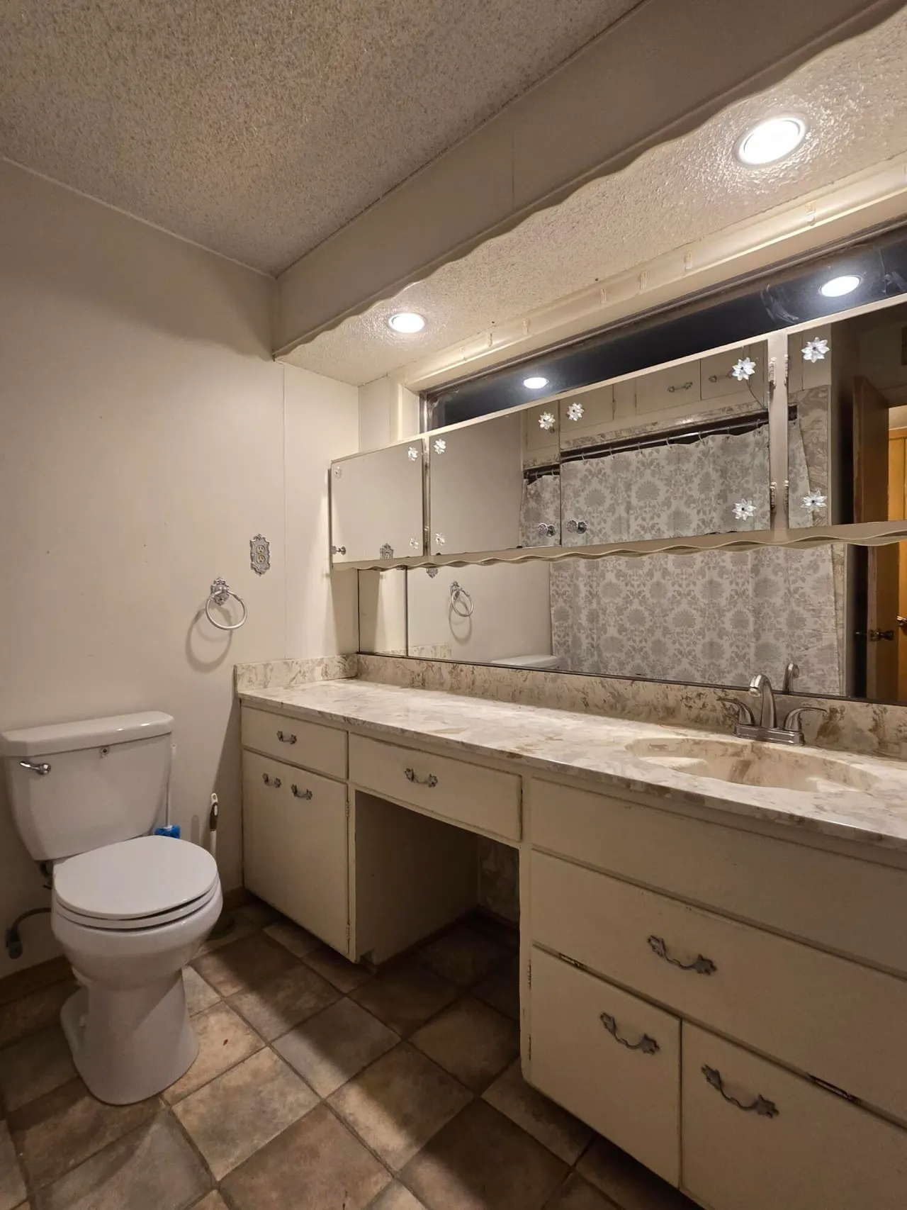 Photo 18 — 2229 S 6th Street, Lamesa, TX 79331