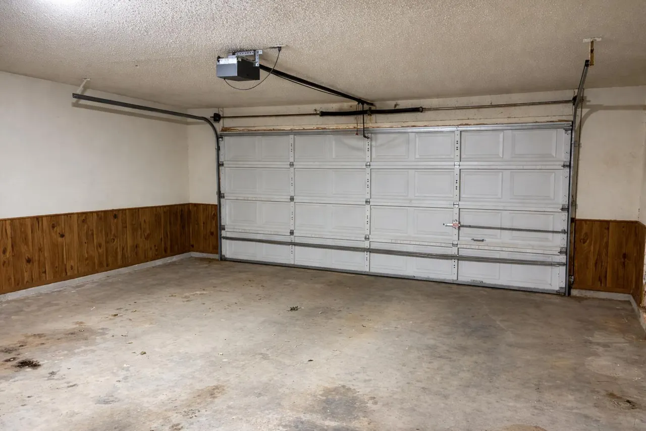 Photo 27 — 1423 Cherry Blossom Drive, Littlefield, TX 79339