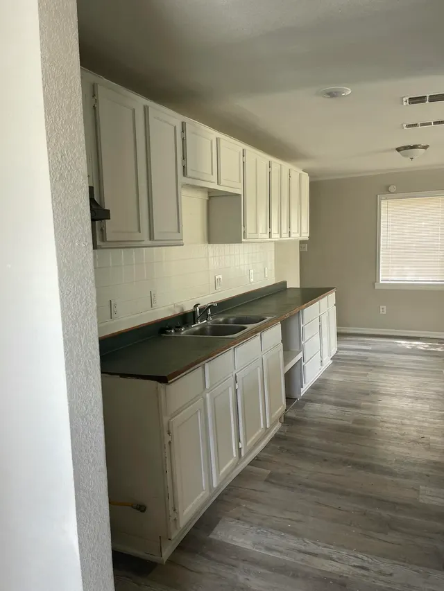 Photo 4 — 2513 Cornell Street, Lubbock, TX 79415