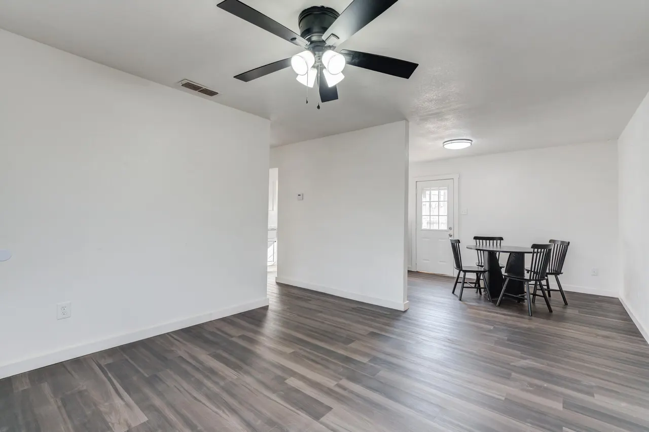 Photo 7 — 224 E 37th Street, Lubbock, TX 79404