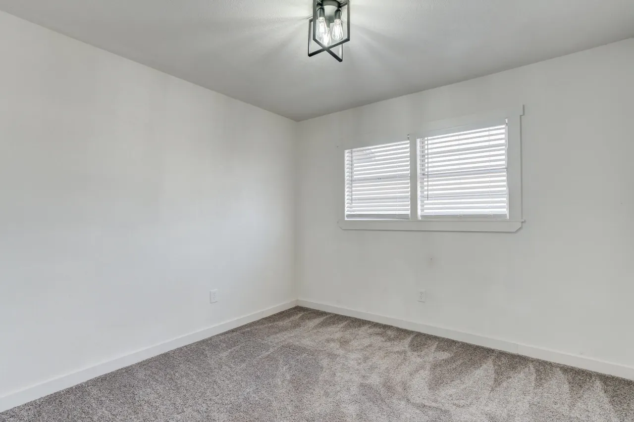 Photo 17 — 224 E 37th Street, Lubbock, TX 79404