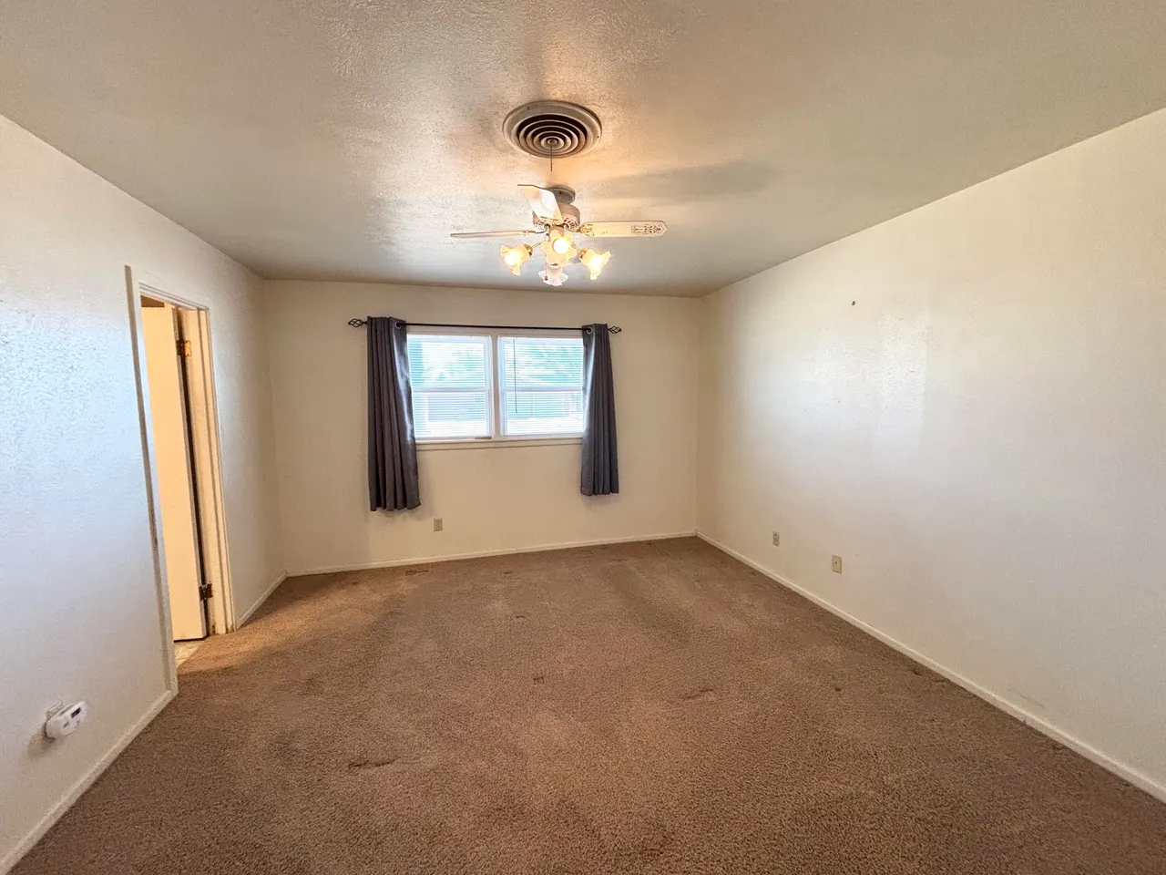 Photo 10 — 1601 Avenue F, Abernathy, TX 79311