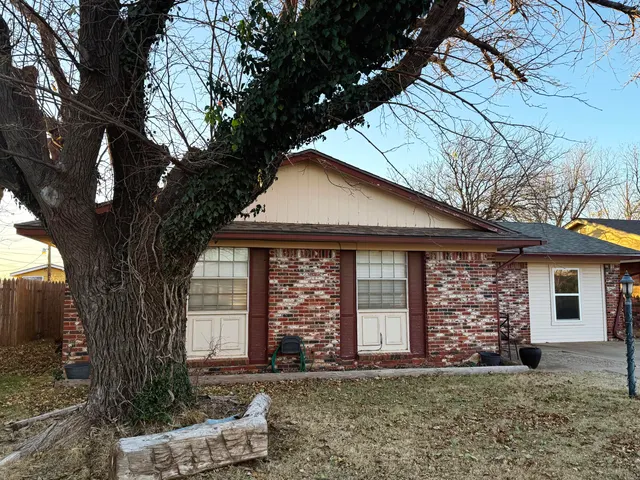 Photo 2 — 303 Mohawk Drive, Post, TX 79356