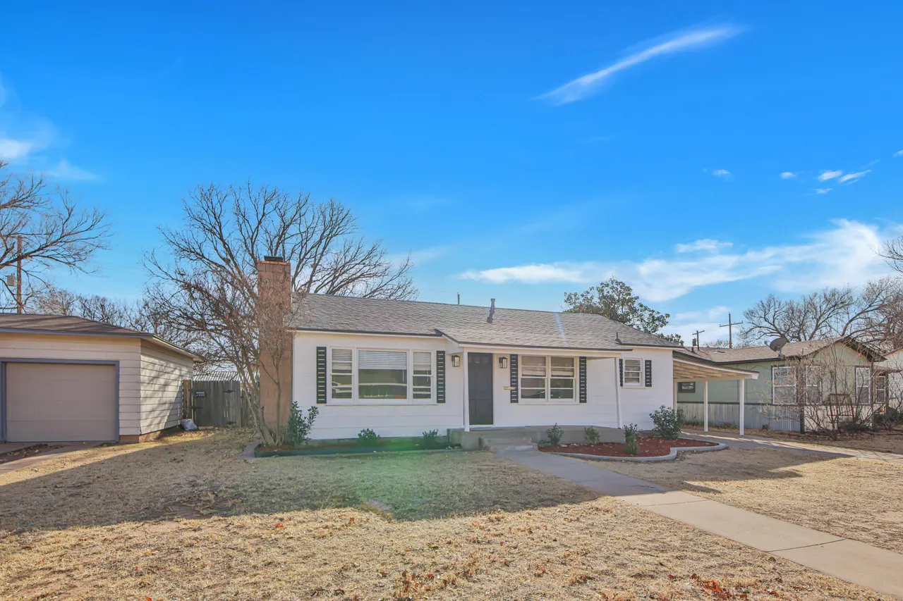Photo 3 — 4013 32nd Street, Lubbock, TX 79410