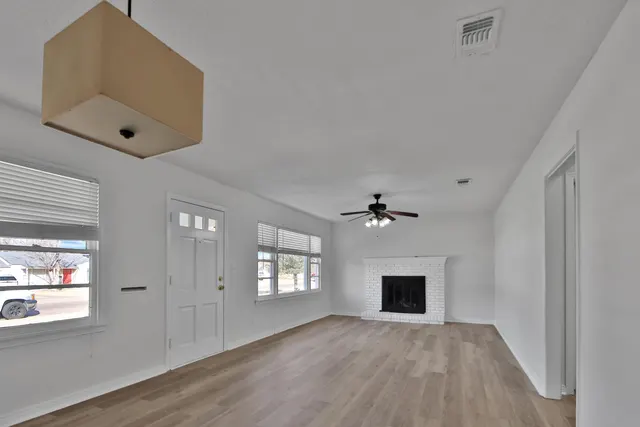Photo 4 — 4013 32nd Street, Lubbock, TX 79410