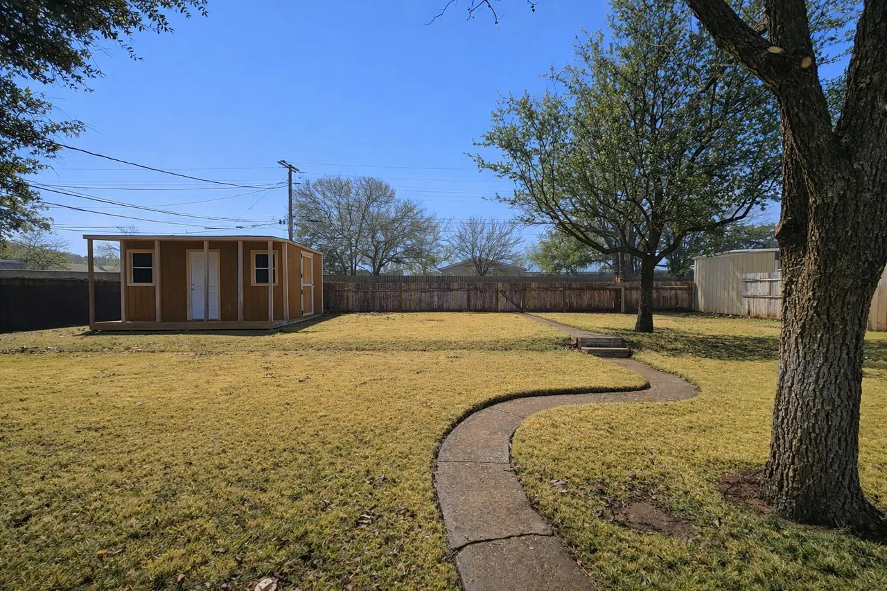 Photo 22 — 305 N 21st Street, Lamesa, TX 79331