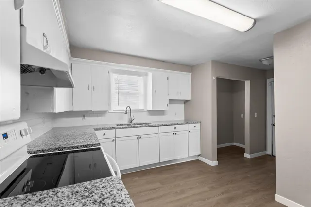 Photo 5 — 301 Austin Street, Levelland, TX 79336