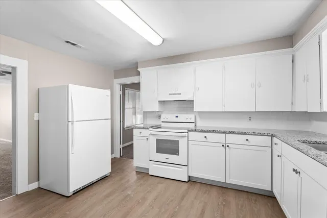 Photo 7 — 301 Austin Street, Levelland, TX 79336