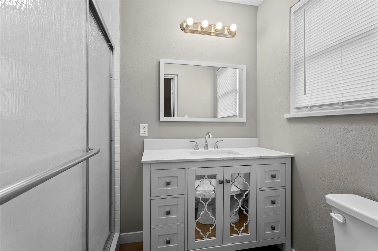 Photo 10 — 301 Austin Street, Levelland, TX 79336